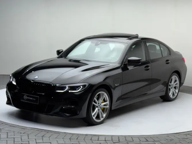 BMW 330E M Sport 2.0 Turbo Híbrido AU 2022