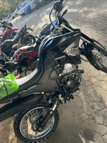 Vendo ou troco por moto de menor valor 