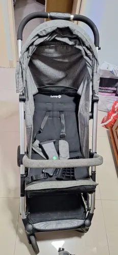 Carrinho de bebê + bebê conforto safety 1st