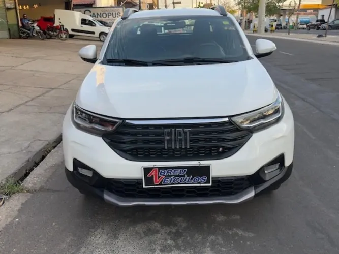 Fiat Strada Volcano 1.3 Flex 8V CD 2022