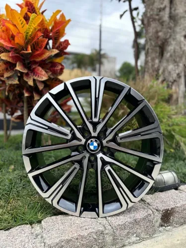 Jogo de rodas bmw x-1 preto brilhante diamantado 5x112 - 20x8 offset 46