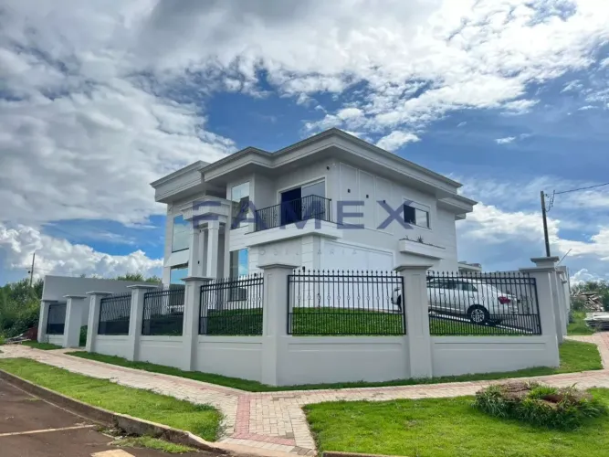 CASA A VENDA NO BAIRRO SÃO LUIZ, PRÓXIMO AO SHOPPING - 01 SUÍTE MASTER + 3 DORMITÓRIOS - C