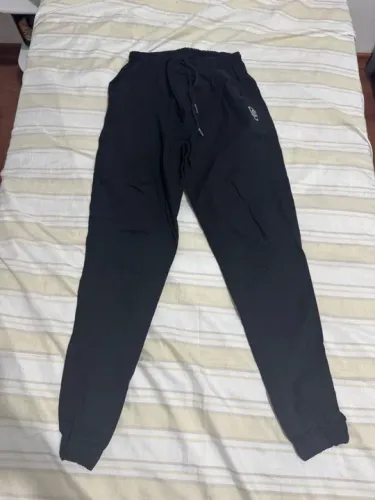 Calça Overcome Jogger Preta