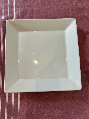 Pratos quadrados 26,50 cm