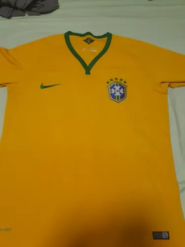 Camisa Nike Brasil - Tamanho GG Oficial Retro 2014