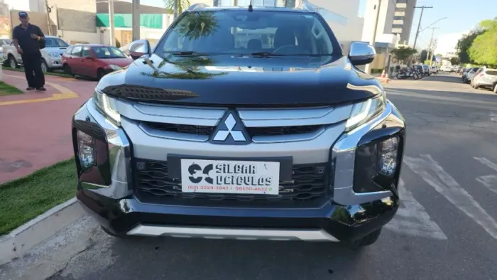 Mitsubishi L200 Triton Sport HPE-S 2.4 CD Dies. AUT 2022