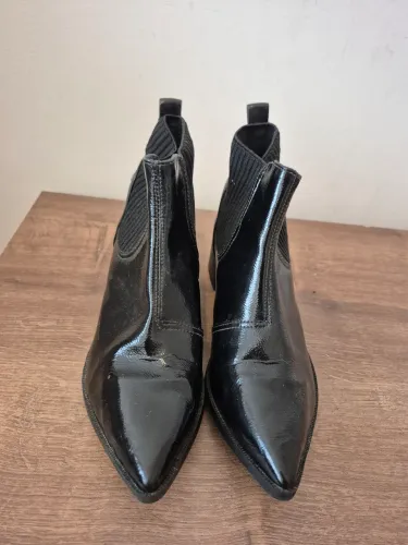 Bota Dakota