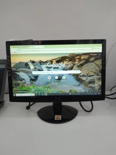 Monitor AOC