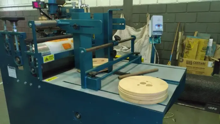 Impressora Flexográfica para Carretel de Madeira