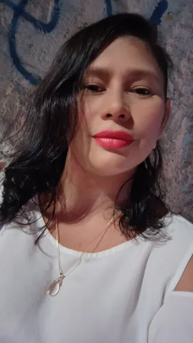 Disponível pra trabalho, diarista 