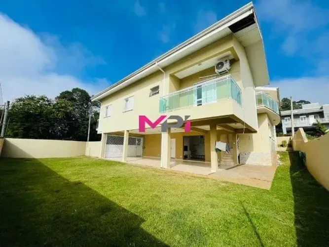 CASA A VENDA NO CONDOMÍNIO ARAUCÁRIA - CAXAMBU - JUNDIAÍ/SP.