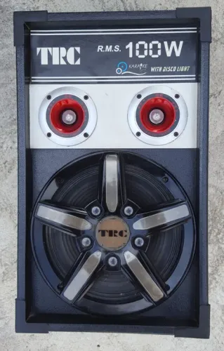 Caixa de Som (passiva), marca TRC, modelo 348 em bom estado