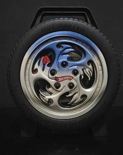 Maleta Hot Wheels Original - Capacidade para +/- 20 carrinhos