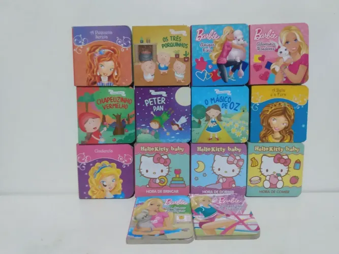 Mini Livros Infantis Cartonado - 14 livros Barbie - Hello Kitty - E Outros