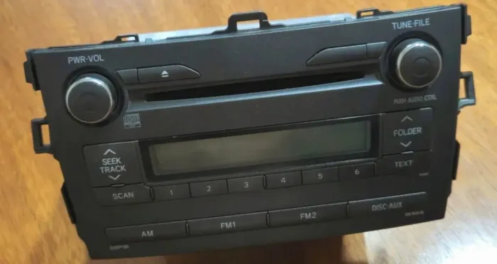Vendo Rádio Original Toyota Corolla Mod:86120-02E90