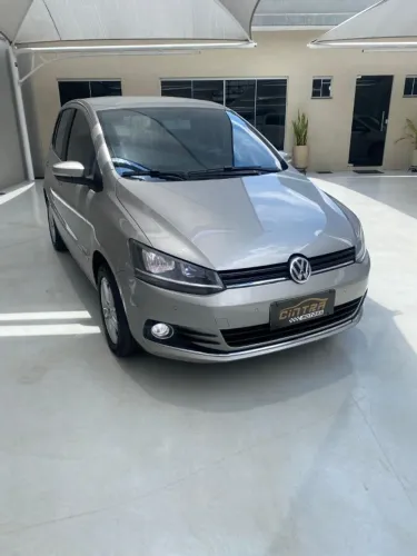 Volkswagen Fox Highline 1.6 Flex 16V 5P 2016