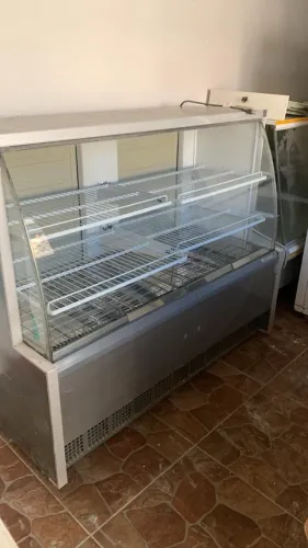 Balcão Aquecido / Expositor Aquecido / Vitrine Aquecido / Gelopar
