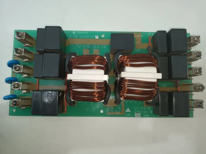 PLACA HITACHI (4LFB-12822-2FA)