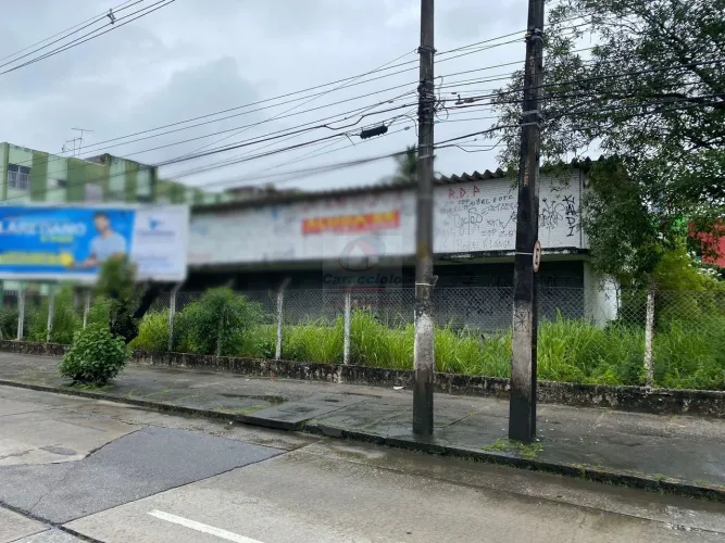 Prédio comercial na Av Norte - Excelente oportunidade de locação de ponto comercial na Tam