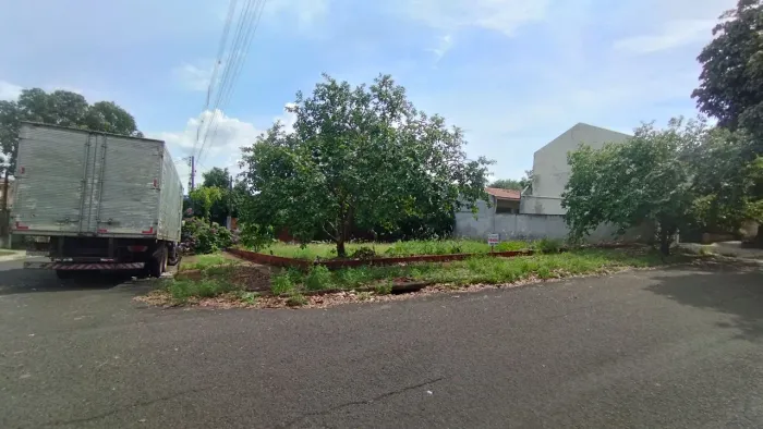 Terreno 378 m2,Esquina ,Vila Nevada, Maringá-Pr, R$ 390.000,00