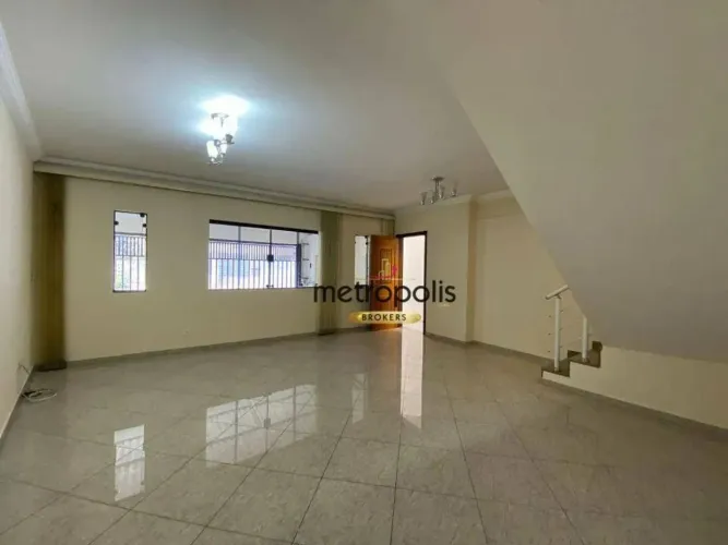 Sobrado com 4 dormitórios para alugar, 196 m² por R$ 7.125,52/mês - Osvaldo Cruz - São Cae