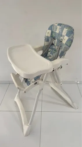 Cadeirinha de alimentação