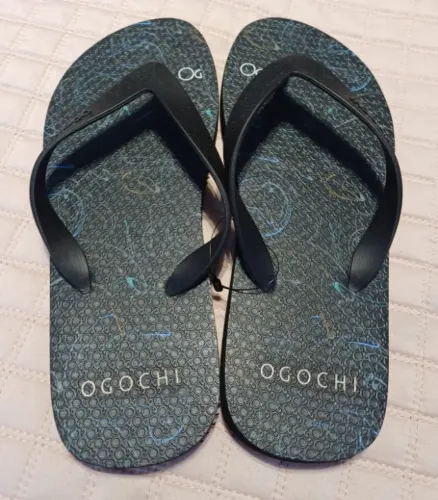Chinelo OGOCHI (tamanho 36)