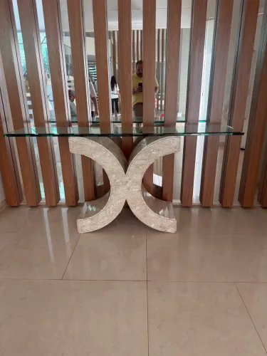 Aparador de travertino exclusivo