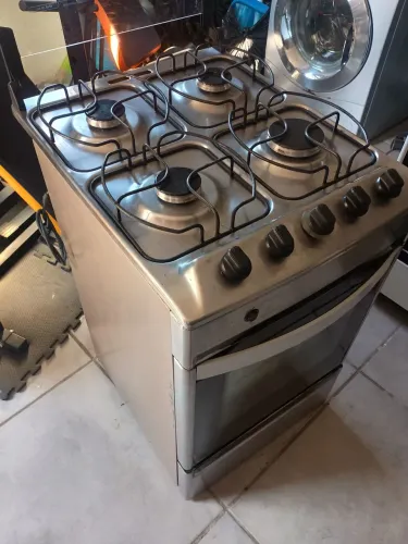 FOGÃO FUNCIONANDO BRASTEMP NEO TEM O PÉ MAIS NAO INTERFERE