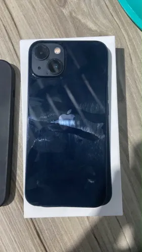Vendo iPhone 13 normal 128 gb tá excelente