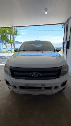 Ford Ranger XLS 2.5 16V 4X2 CD Flex 2016