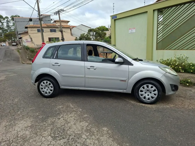 Ford Fiesta 1.6 8V Flex/class 1.6 8V Flex 5P 2013