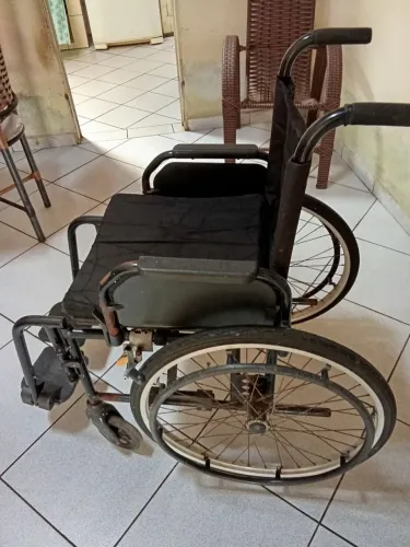 Cadeira de rodas?