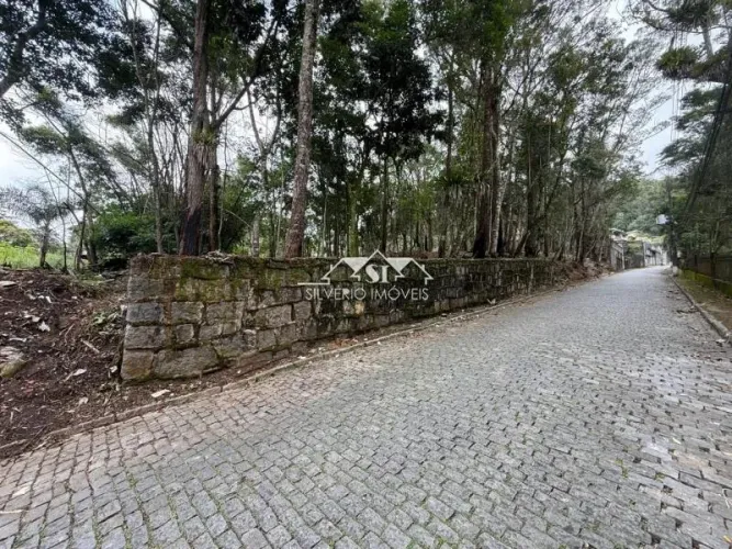 Terreno- Petrópolis, Independência
