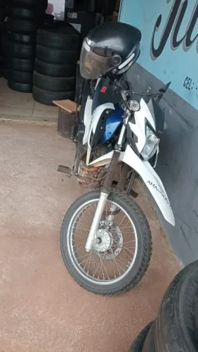 Moto 160 Bros