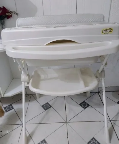 Banheira Burigotto com trocador