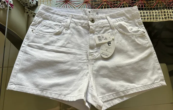Short Dicollani Denim branco na etiqueta 40 