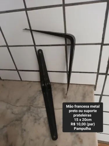 Mão francesa ou suporte prateleiras metal preto