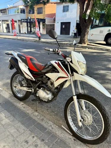 VENDO OU TROCO BROS/150