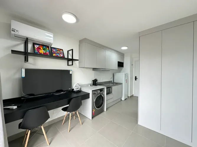 STUDIO MOBILIADO para locação 26m2 (sem vaga) Pinheiros - São Paulo - SP