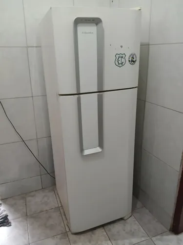 Geladeira Electrolux 2 portas