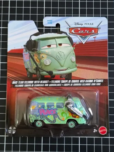 Fillmore com fone - Oficial Disney Pixar Cars