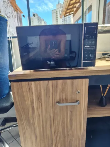 Vendo Forno microondas Midea