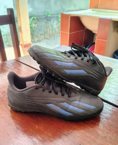 CHUTEIRA ADIDAS SOCIETY (N°=39)