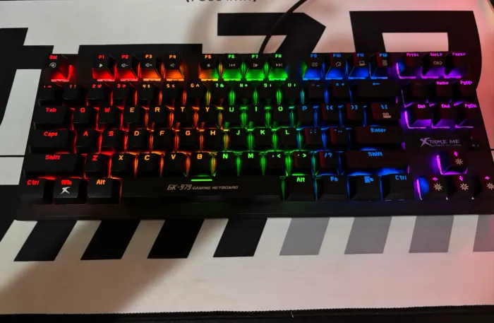 Teclado e mouse gamer