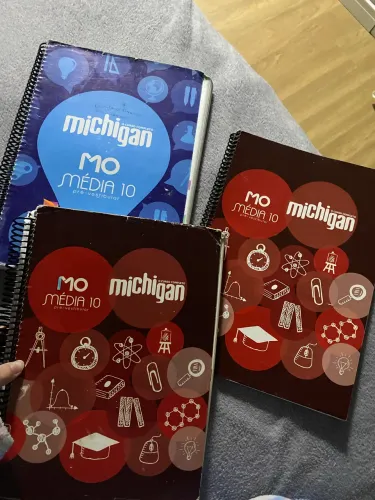 Cadernos Vestibular Michigan