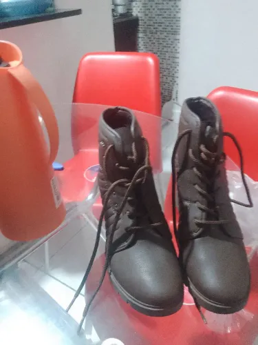 Vendo bota Dakota .