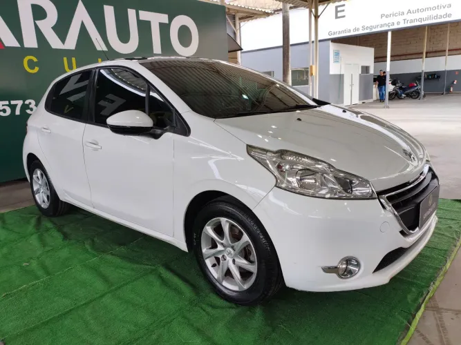 Peugeot 208 Allure 1.5 Flex 8V 5P 2014