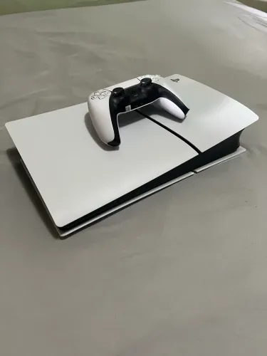 Play Station 5 Slim