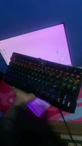 Teclado Redragon visnu (semi novo)